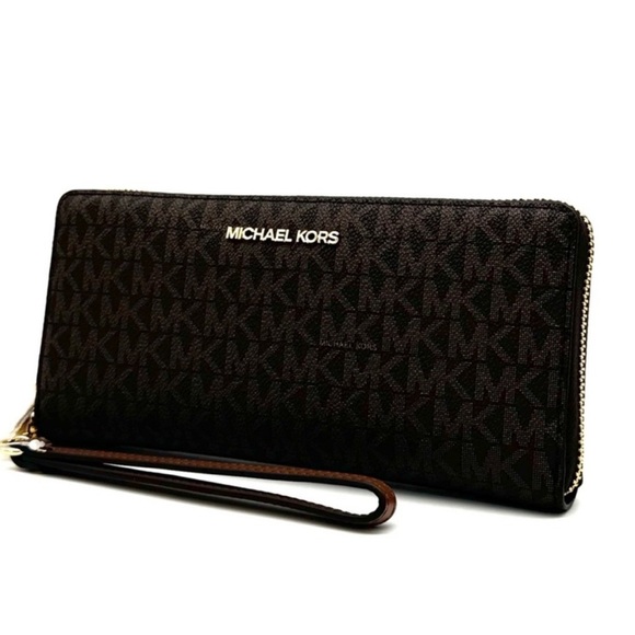 Michael Kors Large Travel Continental Wallet Wristlet Brown/Gold - Picture 1 of 10